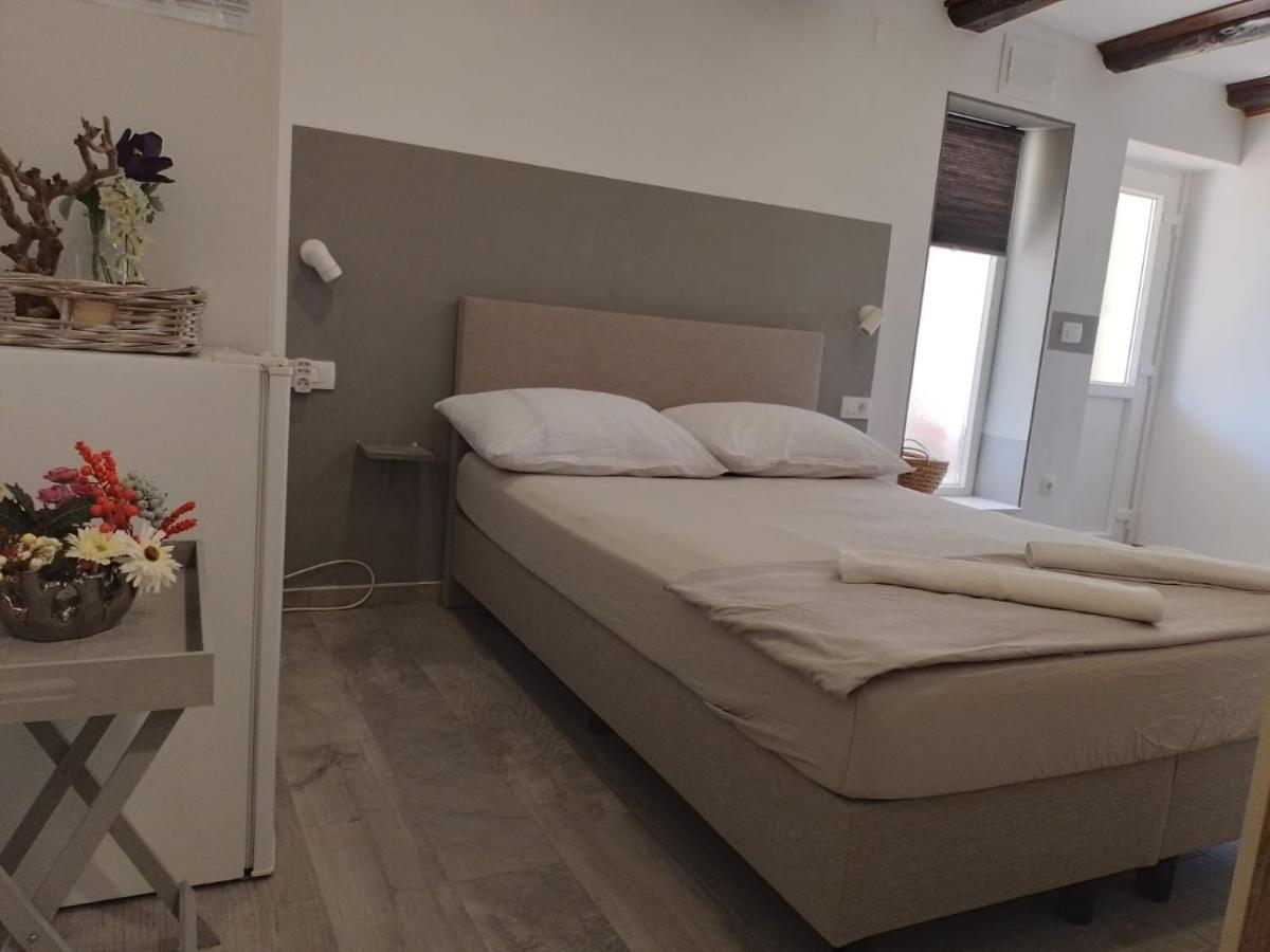 Apartments Ciao Bella City Centre With Free Parking Sibenik Exterior photo